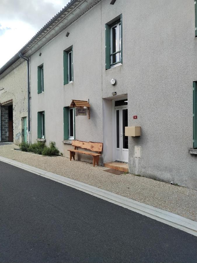 Boresse-et-Martron Chambre 2 A 4 Pers Gite Du Gardoir المظهر الخارجي الصورة